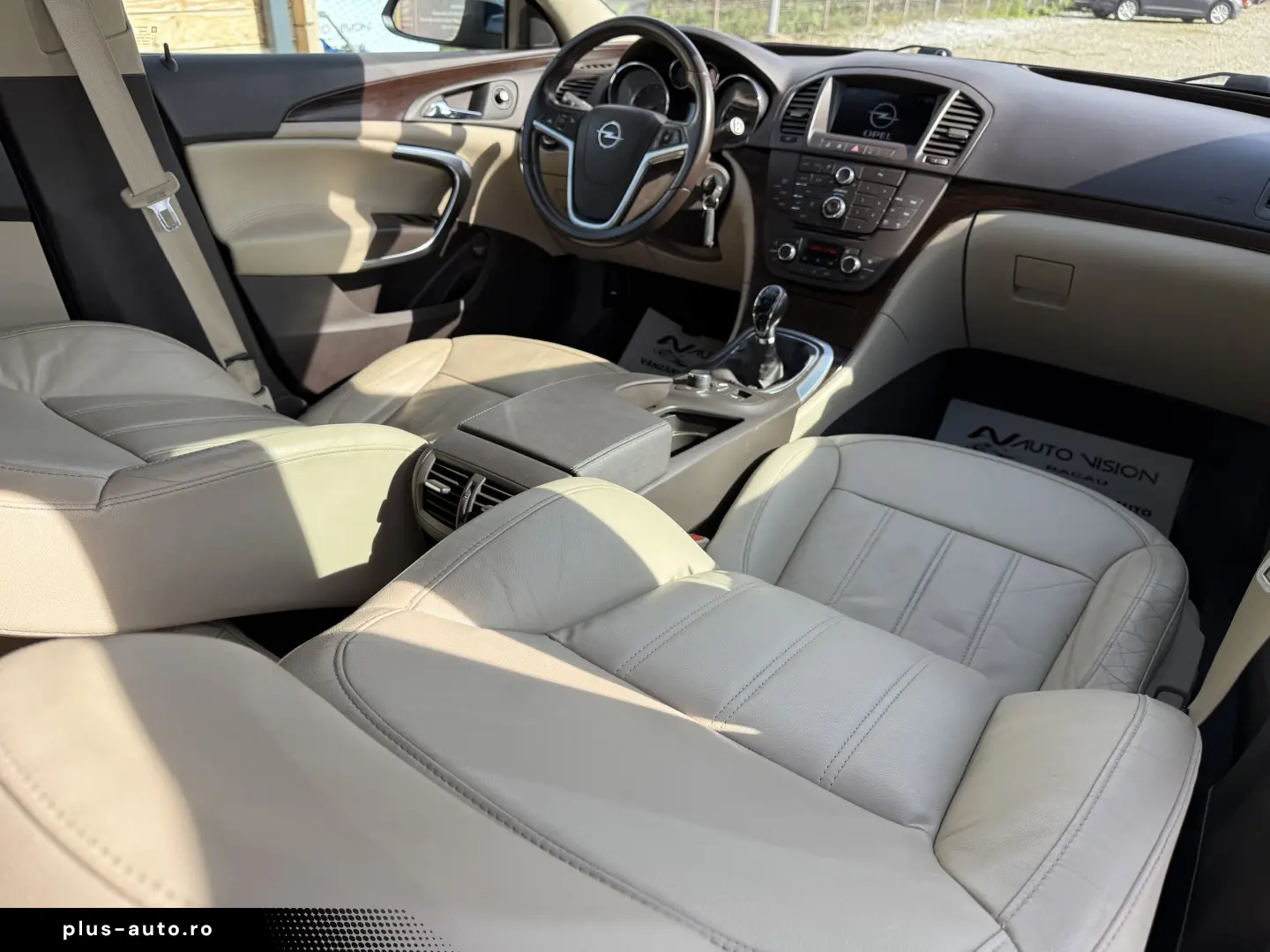 Opel Insignia 2.0 Benzina 220Cp