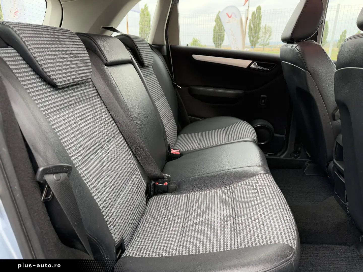 Mercedes Benz B200 2.0CDI 140CP