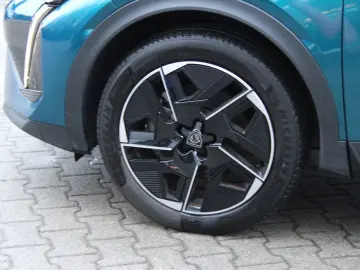 PEUGEOT 408 GT FULL-LED