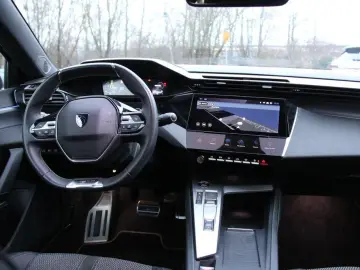 PEUGEOT 408 GT FULL-LED