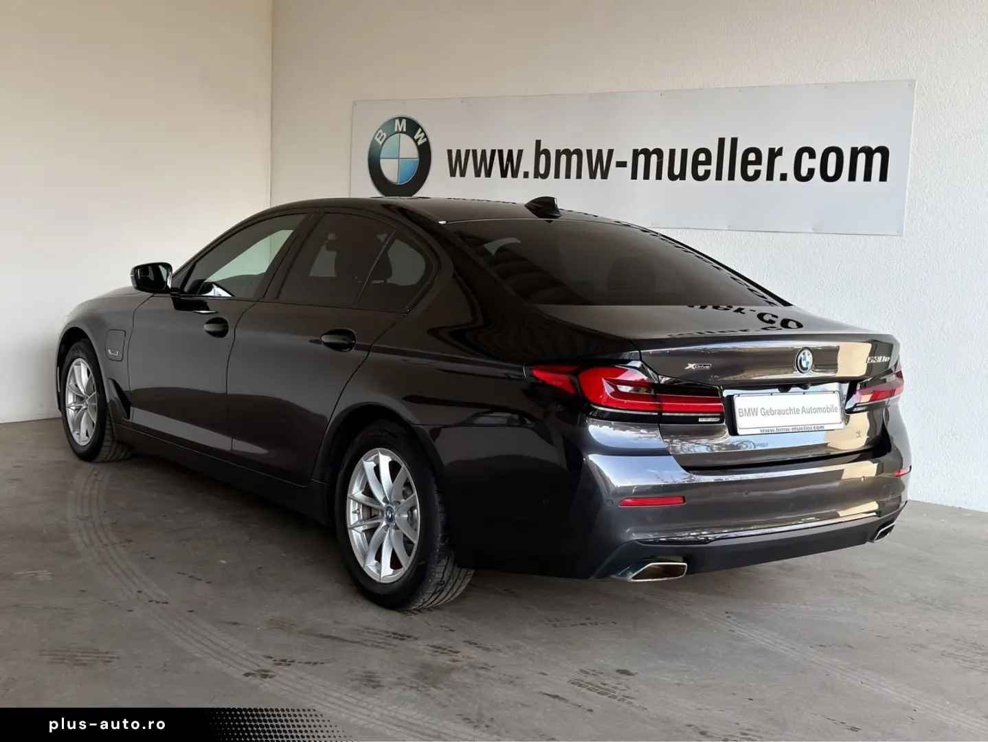 BMW 530e xDr LASER HUD CAM PRIVACY DAB AMBI