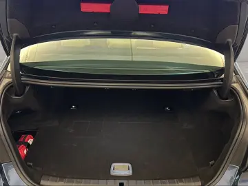 BMW 530e xDrive Limousine LiveCockpitProf Kamera