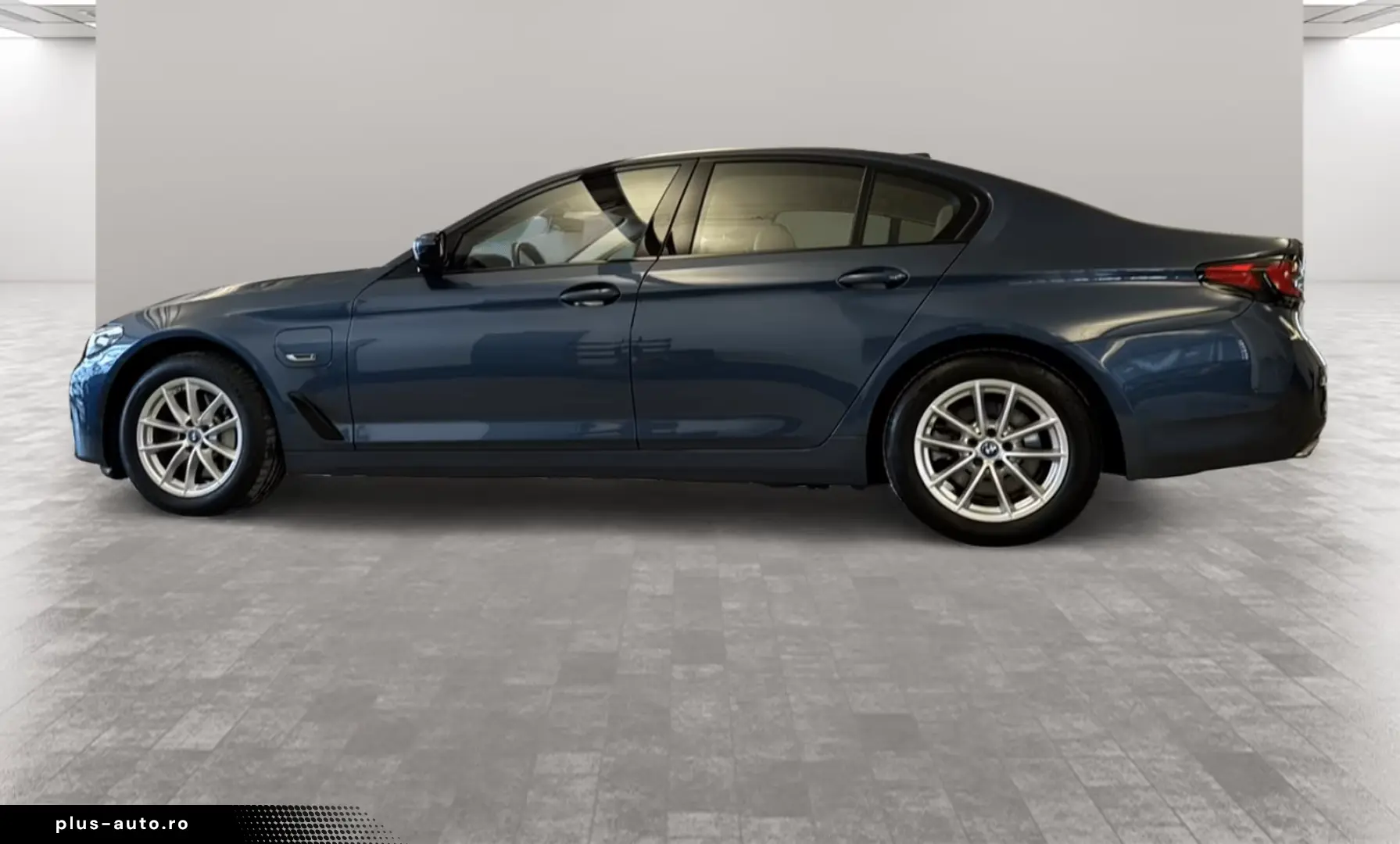 BMW 530e xDrive Limousine LiveCockpitProf Kamera