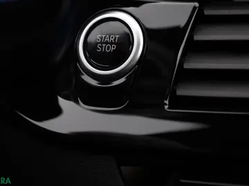 BMW 530 e xDrive 360GRAD KEYLESS MEMORY AMBIENTE 1.H