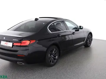 BMW 530 e xDrive 360GRAD KEYLESS MEMORY AMBIENTE 1.H
