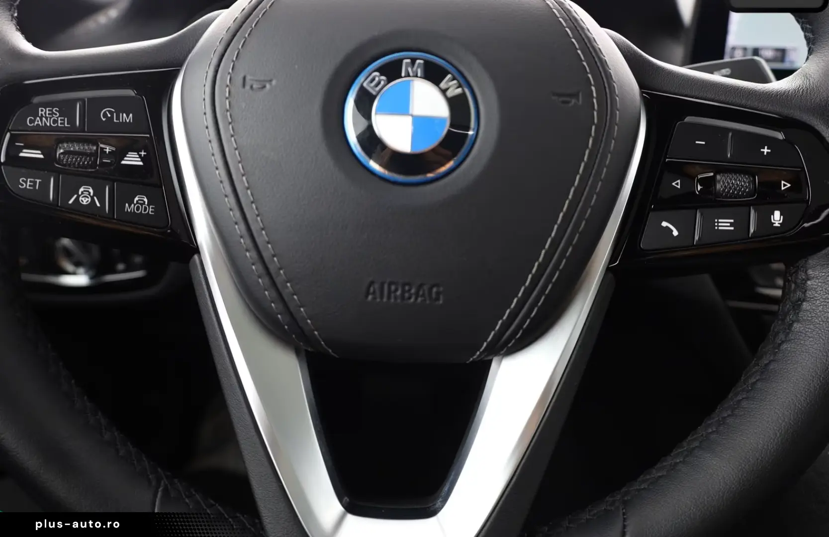 BMW 530 e xDrive 360GRAD KEYLESS MEMORY AMBIENTE 1.H