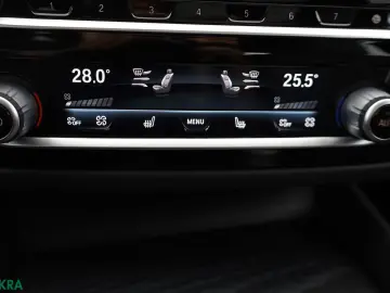 BMW 530 e xDrive 360GRAD KEYLESS MEMORY AMBIENTE 1.H