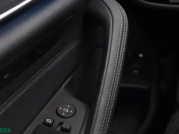 BMW 530 e xDrive 360GRAD KEYLESS MEMORY AMBIENTE 1.H