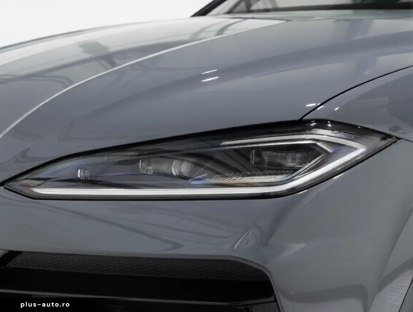 Lamborghini Urus SE Hybrid