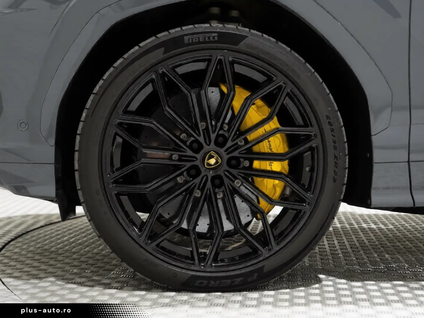 Lamborghini Urus SE Hybrid