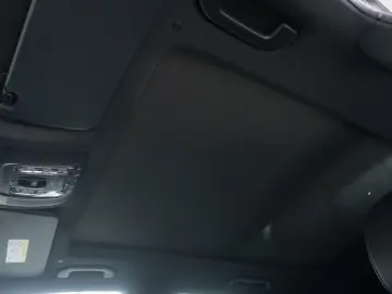 Mercedes-Benz GLE 580 V8 (489 CP) EQ Boost 4MATIC G-TRONIC