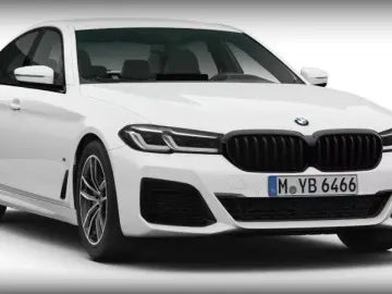 BMW 520d xDrive Limo M-Sport KAMERA HiFi adapLED