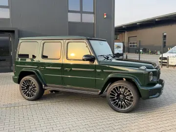 MERCEDES BENZ G63 AMG