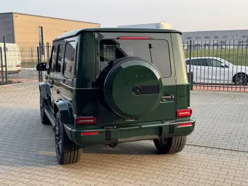 MERCEDES BENZ G63 AMG