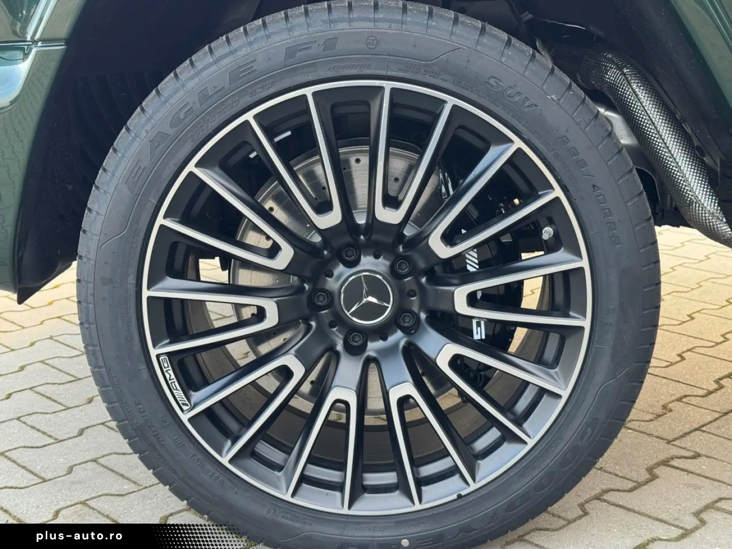 MERCEDES BENZ G63 AMG