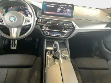 BMW 520d xDrive Aut. M Sport DrivAssistProf HuD HiFi