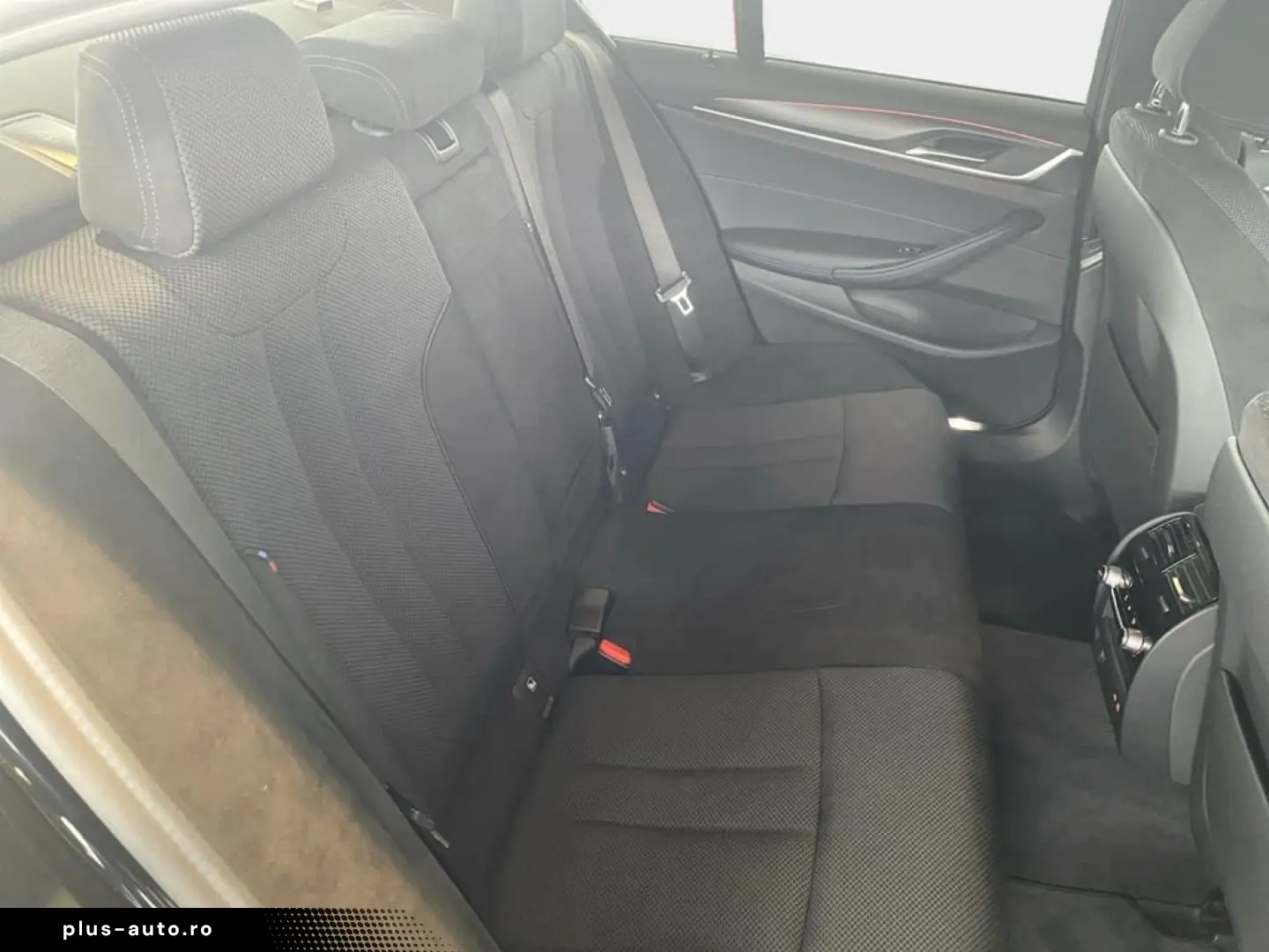 BMW 520d xDrive Aut. M Sport DrivAssistProf HuD HiFi