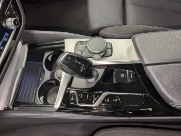 BMW 530 e xDrive M Sport Laser AHK ACC