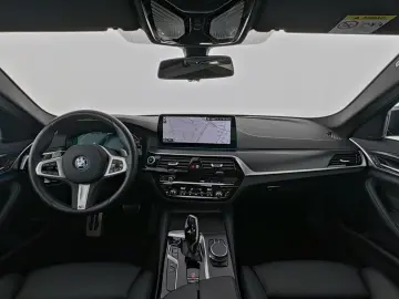 BMW 530 e xDrive M-Sport HeadUp