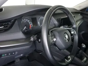 SKODA OCTAVIA 2.0 TDI 115CP Ambition