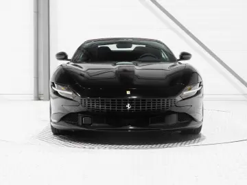 Ferrari Roma Spider