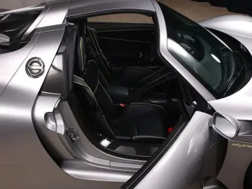 PORSCHE 918 Spyder 643 918