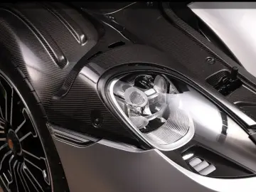 PORSCHE 918 Spyder 643 918