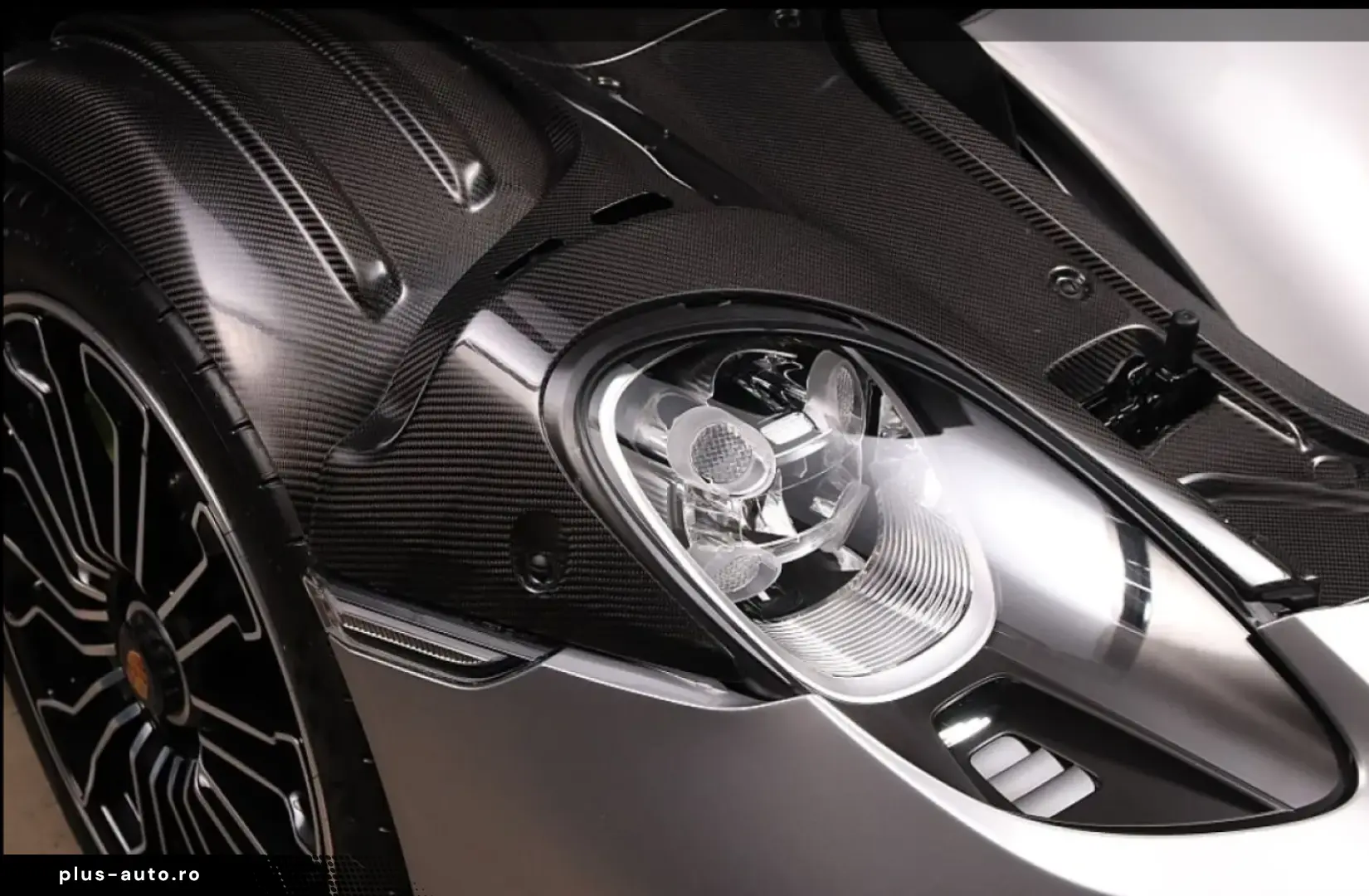 PORSCHE 918 Spyder 643 918