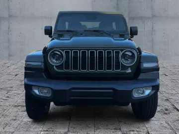 Jeep Wrangler Sahara