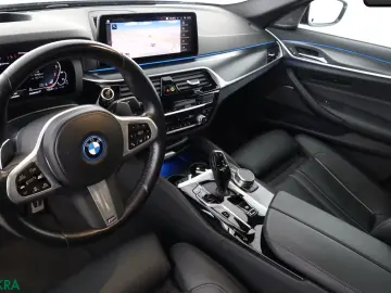 BMW 530 e xDrive M SPORT SHADOW HUD KAMERA HARMAN K