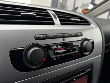 SEAT LEON    1.2 TSI