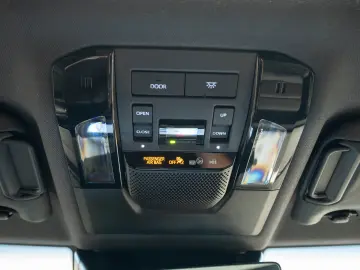 Toyota Land Cruiser Hybrid 2.4 Turbo – 326 CP – Full 4WD