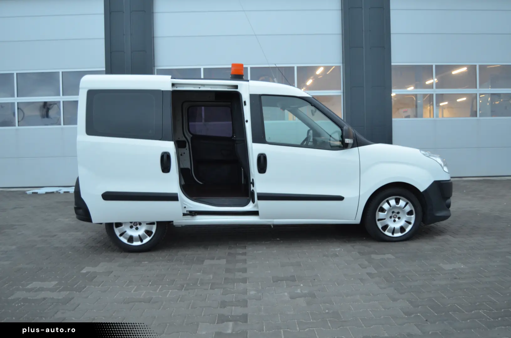 Doblo 1.3 Multi Jet  90 Hp  Cargo  Credit  TVA inclus