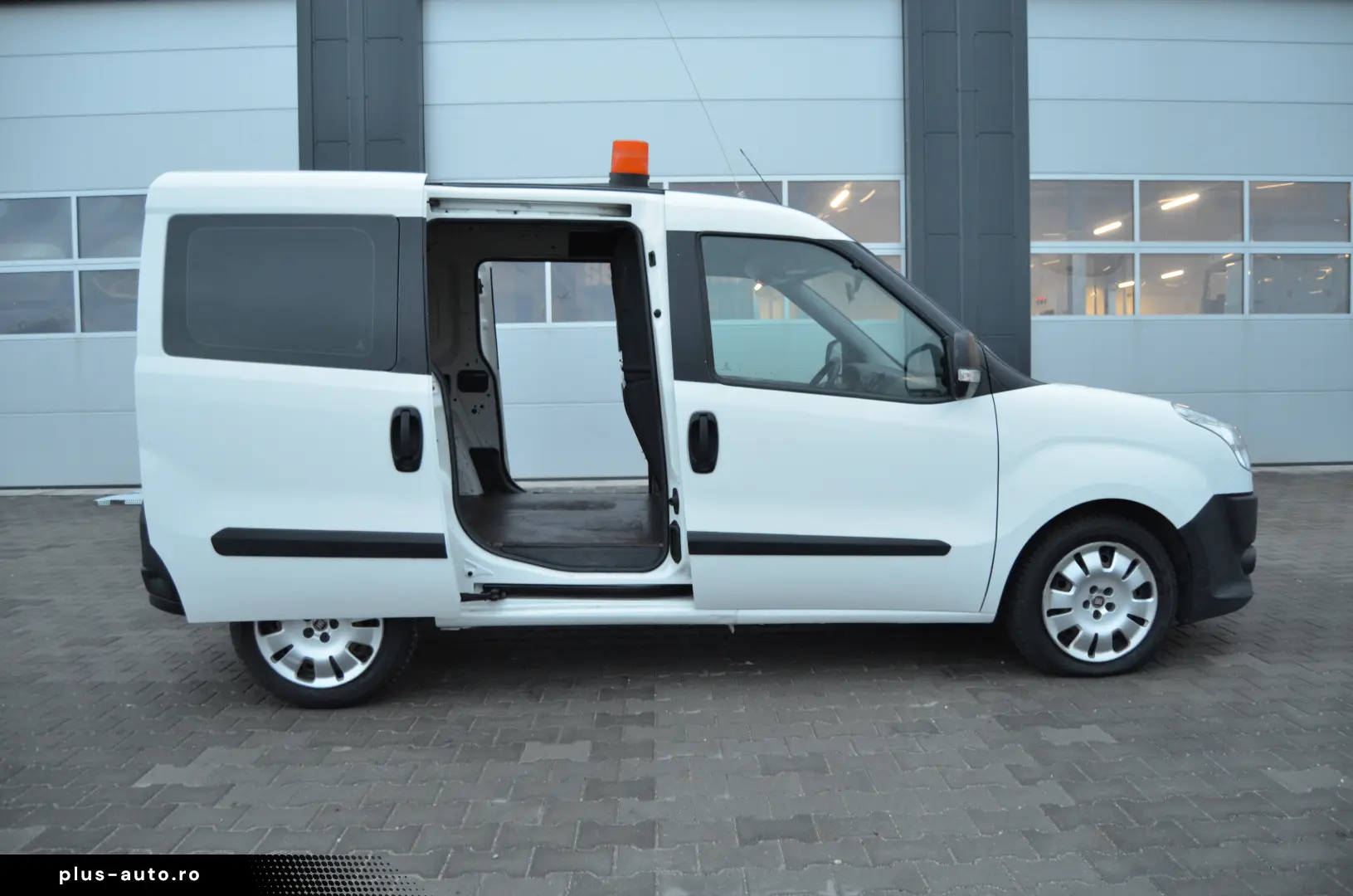 Doblo 1.3 Multi Jet  90 Hp  Cargo  Credit  TVA inclus