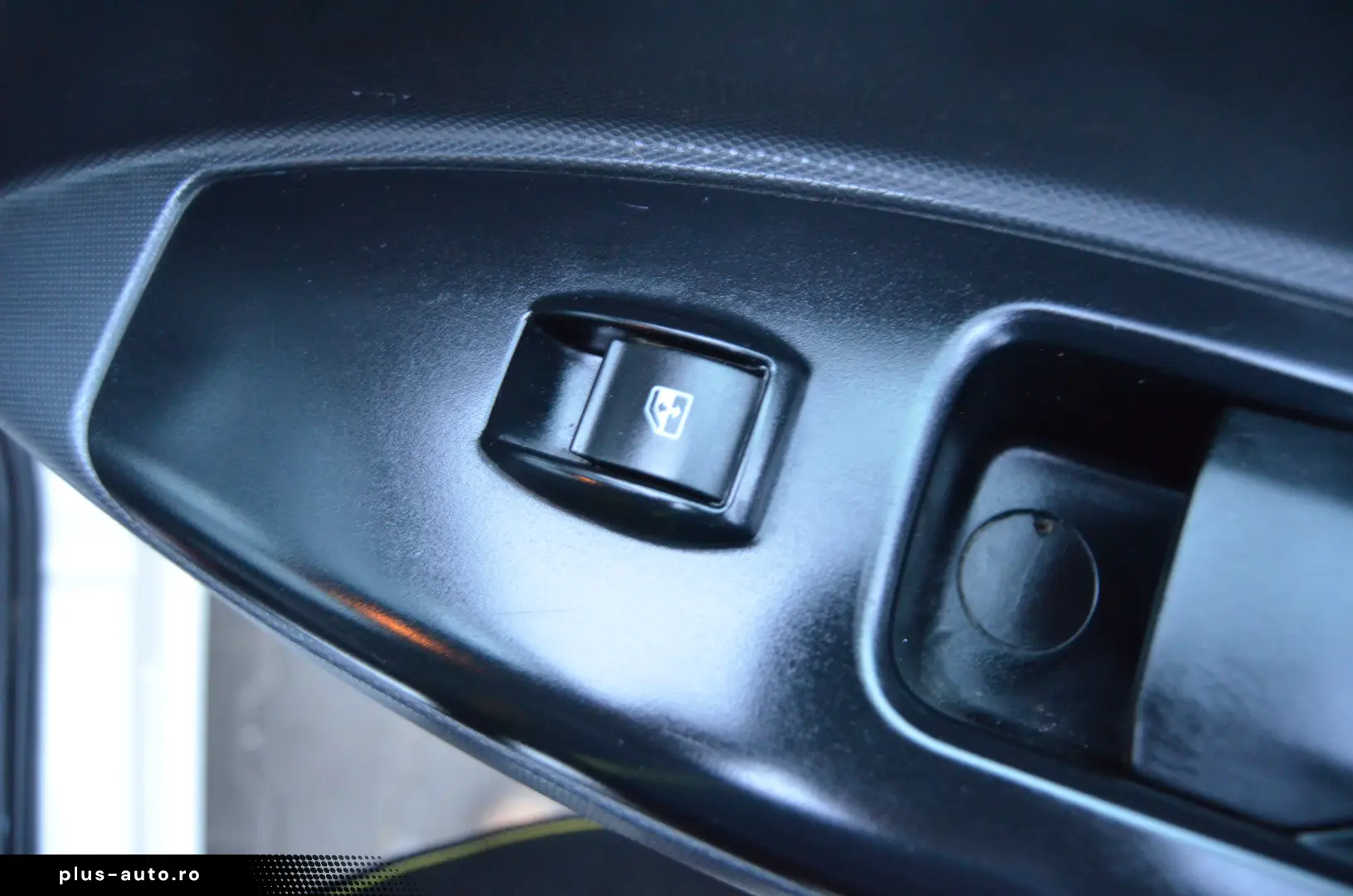 Doblo 1.3 Multi Jet  90 Hp  Cargo  Credit  TVA inclus