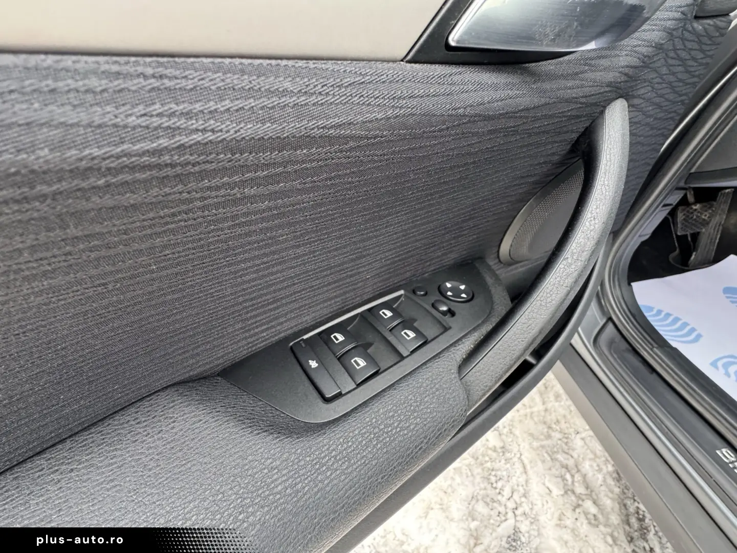 BMW X1 18d    AUTOMAT    NAVIGATIE