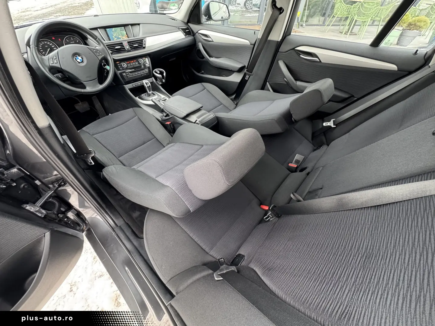 BMW X1 18d    AUTOMAT    NAVIGATIE