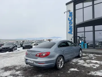 VOLKSWAGEN PASSAT CC    AUTOMAT