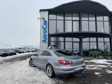 VOLKSWAGEN PASSAT CC    AUTOMAT