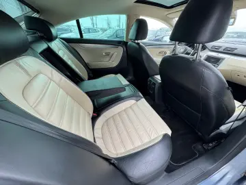 VOLKSWAGEN PASSAT CC    AUTOMAT