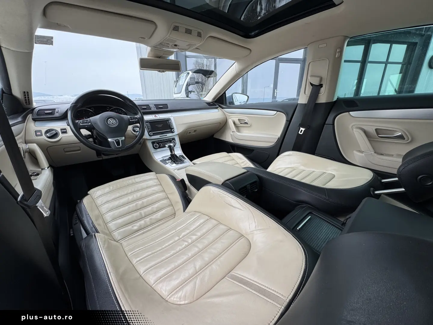 VOLKSWAGEN PASSAT CC    AUTOMAT