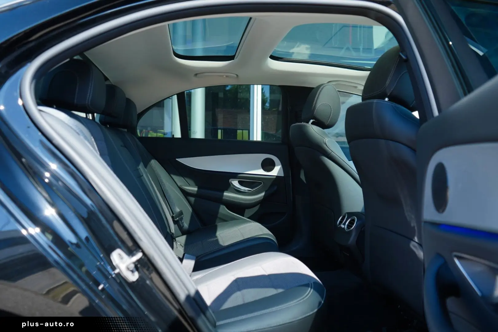 MERCEDES-BENZ E 220 d Lim. Avantgarde 9G PANO LED MBUX NIGHT