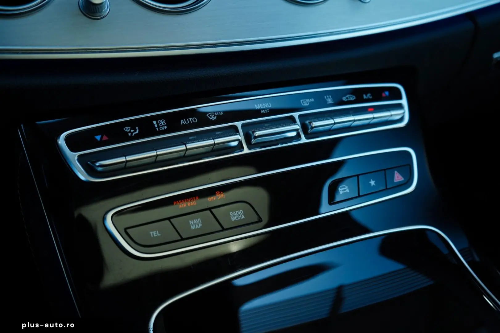 MERCEDES-BENZ E 220 d Lim. Avantgarde 9G PANO LED MBUX NIGHT