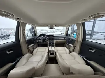 MERCEDES-BENZ GLK 220 CDI    AUTOMAT