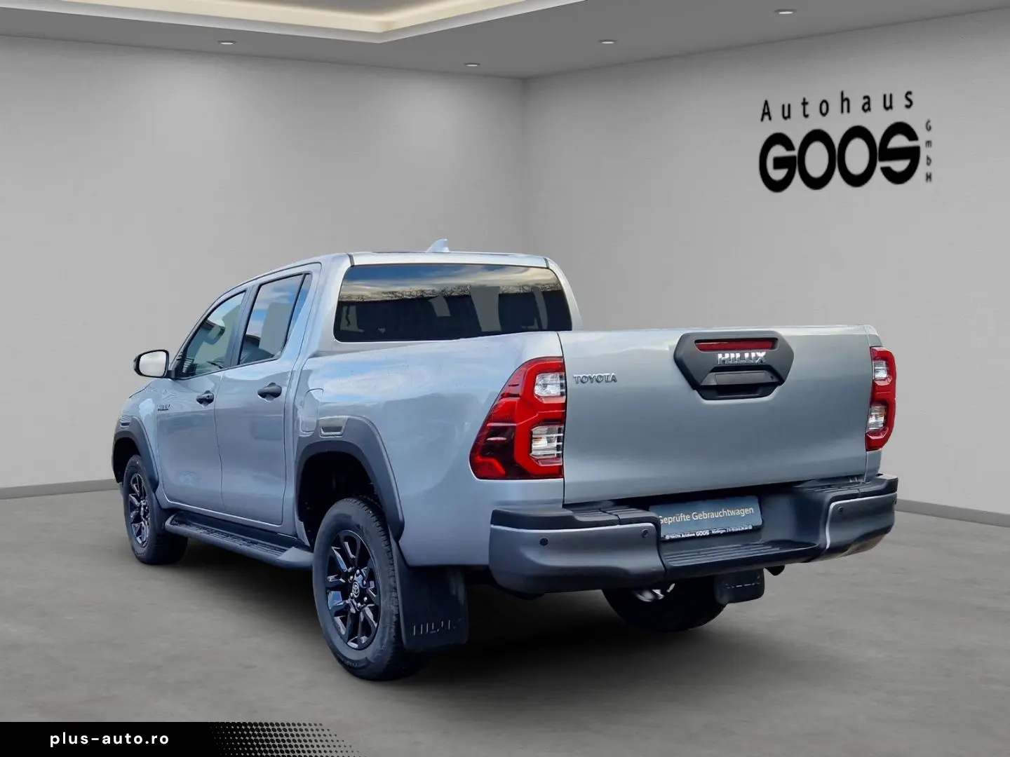 TOYOTA Hilux Double Cab Invincible 4x4