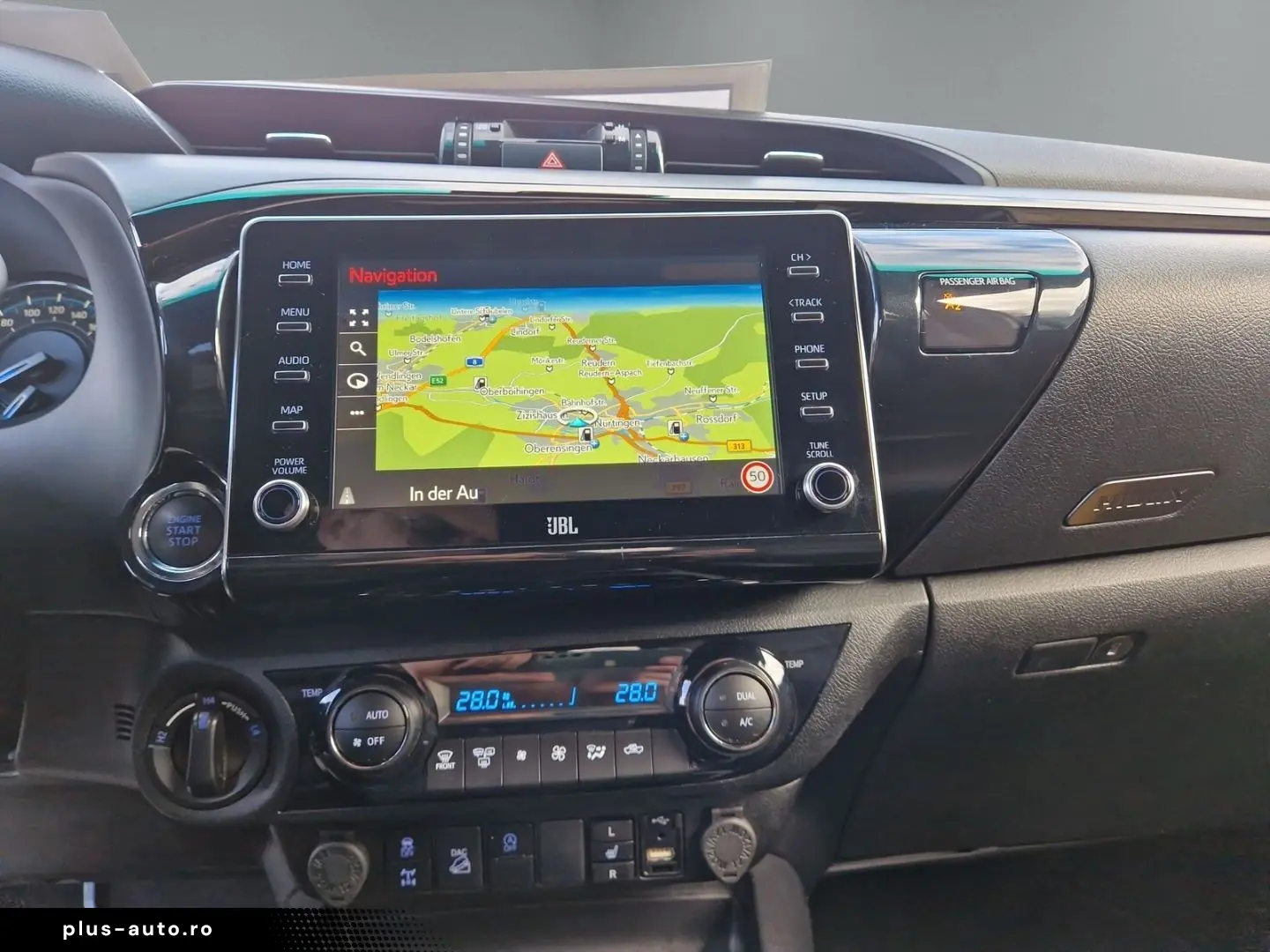 TOYOTA Hilux Double Cab Invincible 4x4