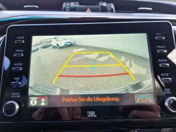 TOYOTA Hilux Double Cab Invincible 4x4