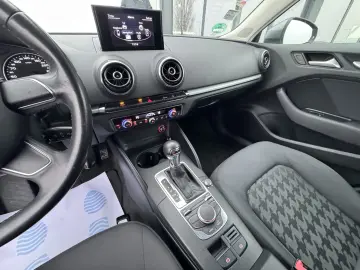 AUDI A3 SPORTBACK    1.4 TFSI