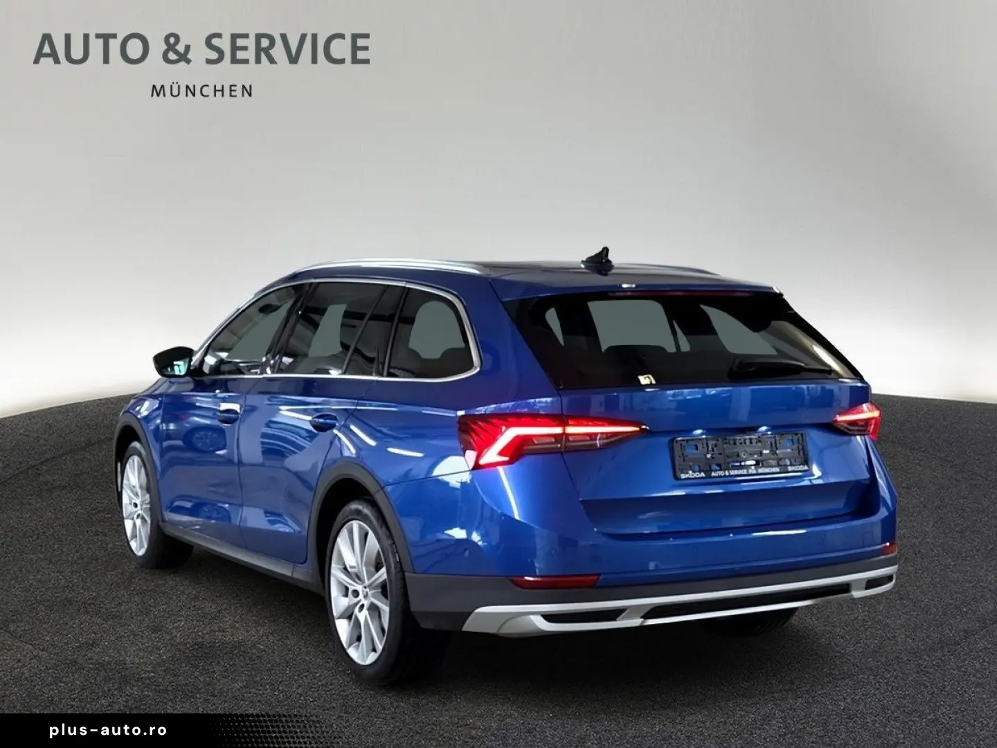 SKODA Octavia 2.0 TDI Scout 4x4 DSG  MATRIX HUD NAVI