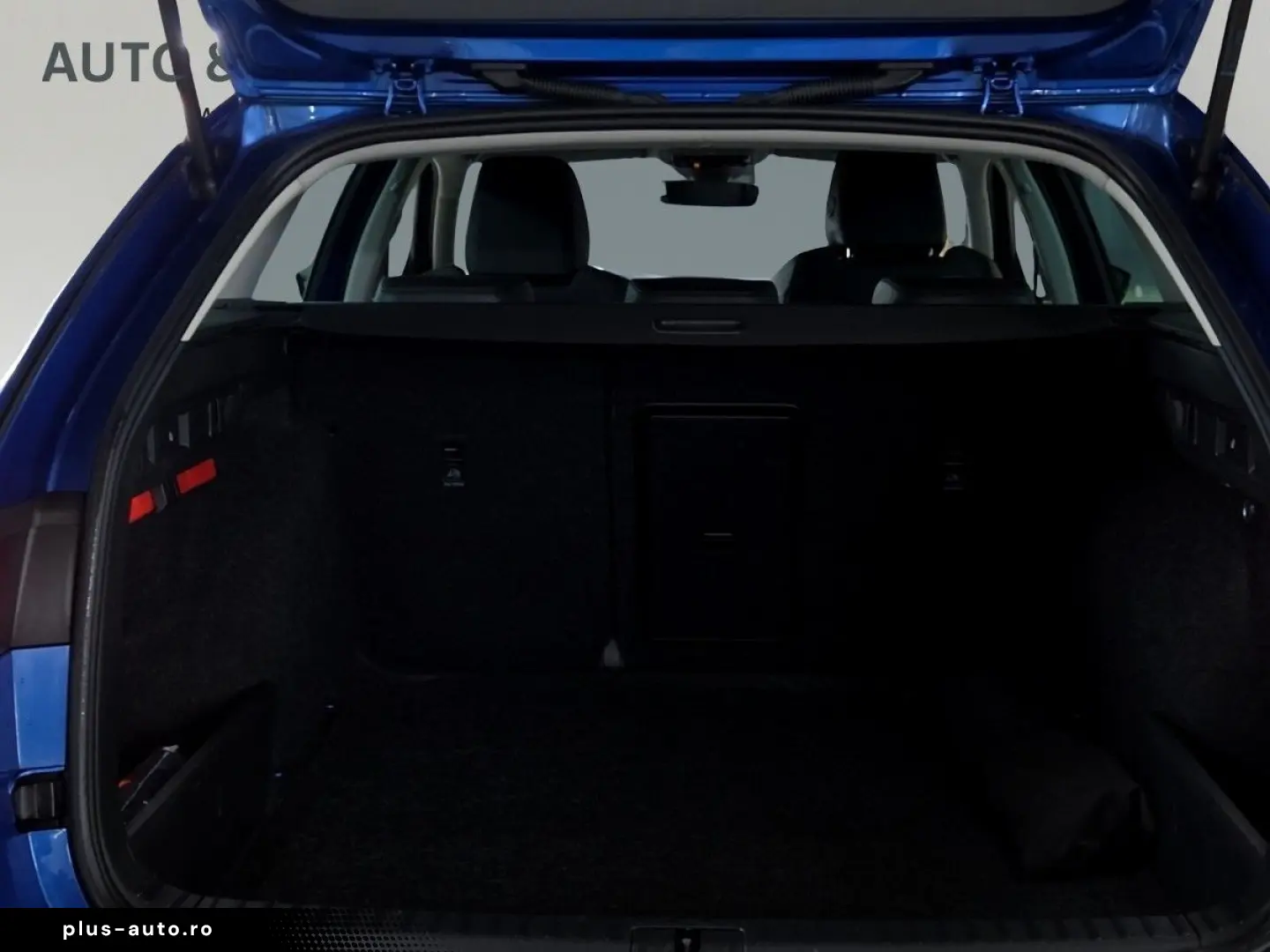 SKODA Octavia 2.0 TDI Scout 4x4 DSG  MATRIX HUD NAVI